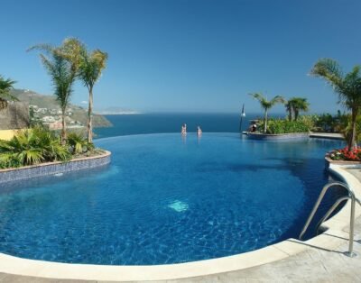 Villa Fuentes with Sea View, Shared Pool & Wi-Fi