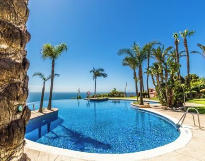 Excellent View, Beach & Mountain, Panorama Swimming Pool all Year Round in Almuñécar